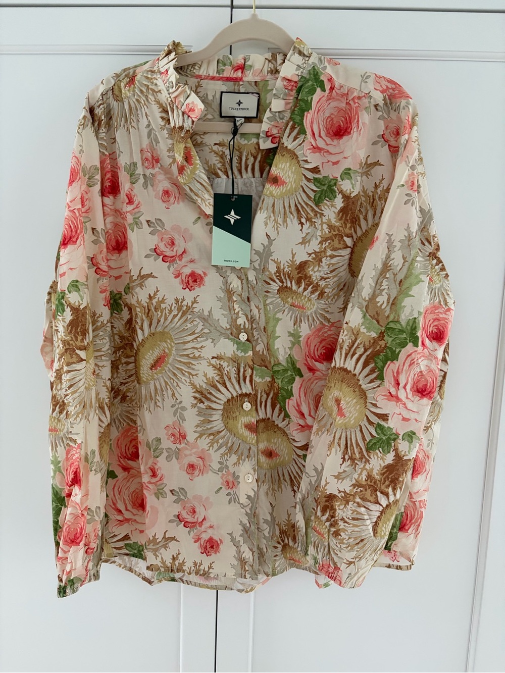 Tuckernuck Cream Floral Ruffle-Collar Button Down
